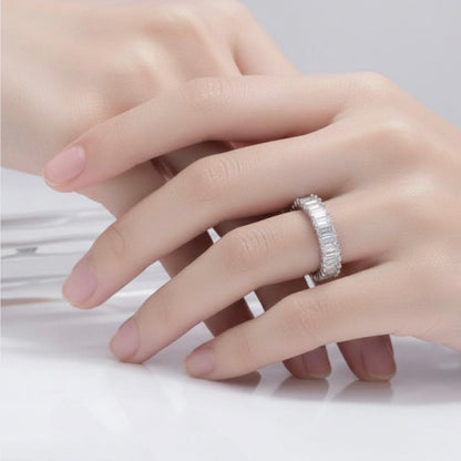 טבעת Line Emerald
