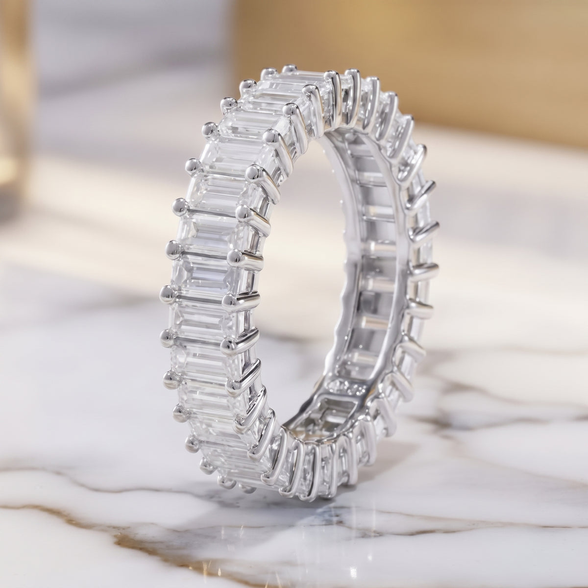טבעת Line Emerald